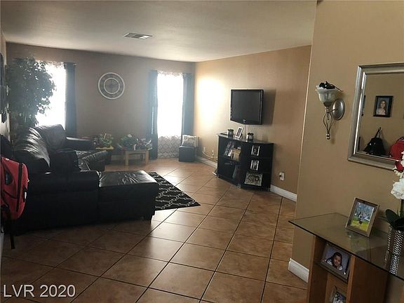 5th image of 3880 Bolles Harbor St