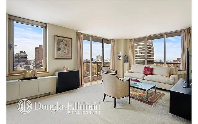 Sold by Douglas Elliman | media 16