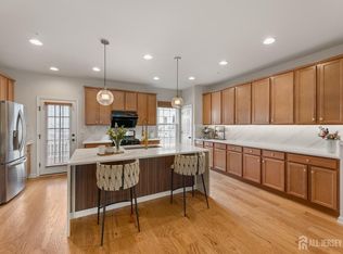 36 Truman Dr, Wood Ridge, NJ 07075