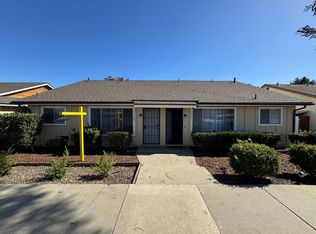 East Ventura Duplex 2 Bedroom, 1.75 Bath with Private Yard, Ventura, CA 93004