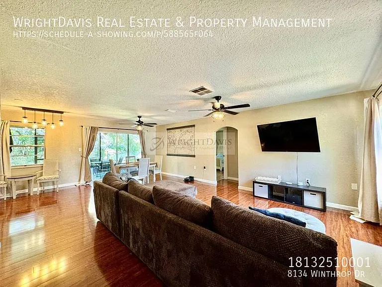8134 Winthrop Dr — Photo 6