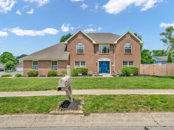 9754 Bradford Knoll Dr, Fishers, IN 46037