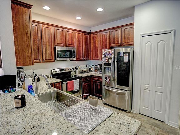 4th image of 9326 River Rock Ln