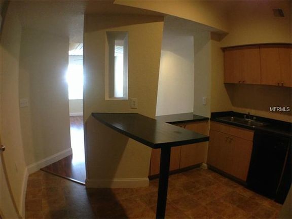 2nd image of 2402 W Azeele St Unit 419