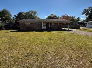 207 Robinson Ave, Andalusia, AL 36420