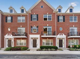 963 2nd Ave NW, Carmel, IN 46032