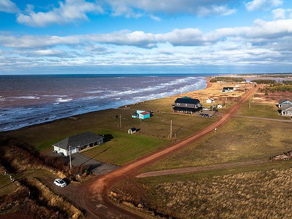 2nd image of Acreage Seawatch Dr