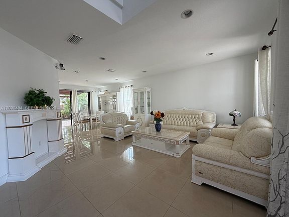 5th image of 9924 NW 10th Ter
