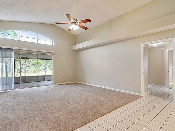 4th image of 24341 Twin Lake Dr