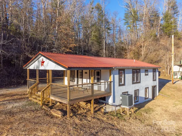 1108 Jenkins Valley Rd, Alexander, NC 28701