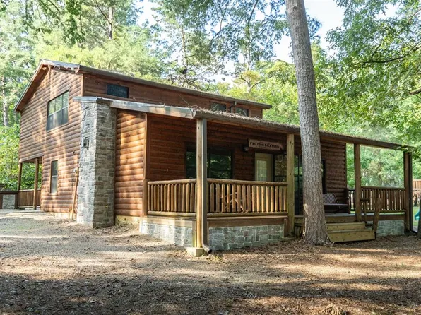 172 Cedar Creek Cir, Broken Bow, OK 74728