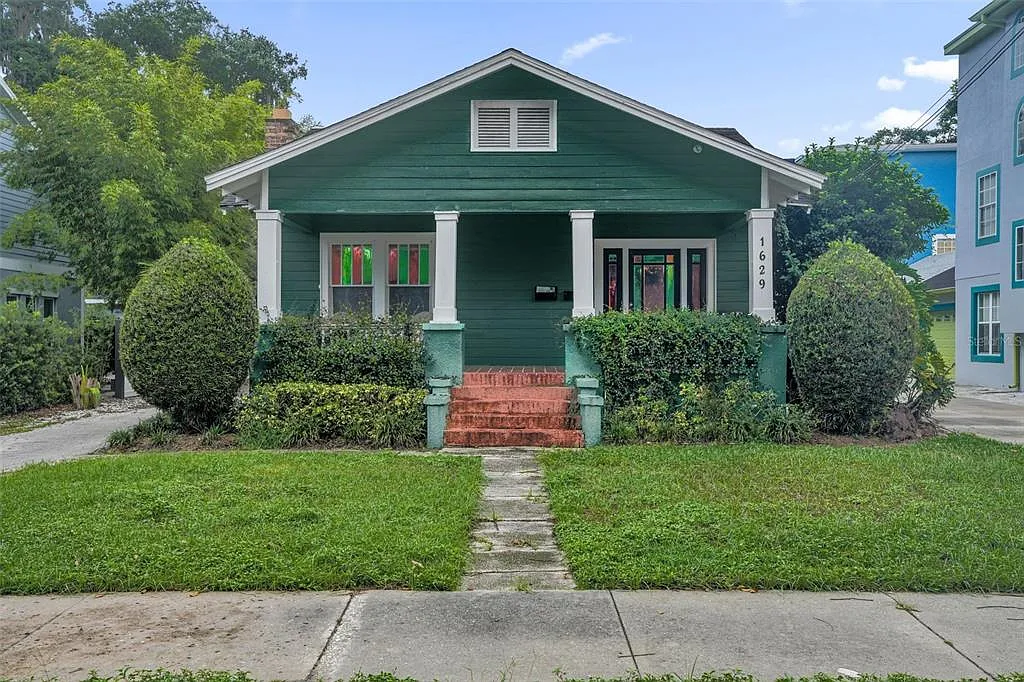 3 bed, 2.0 bath, 1780 sqft, $3,000 — Photo 1