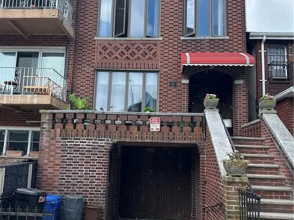 368 94th St, Brooklyn, NY 11209