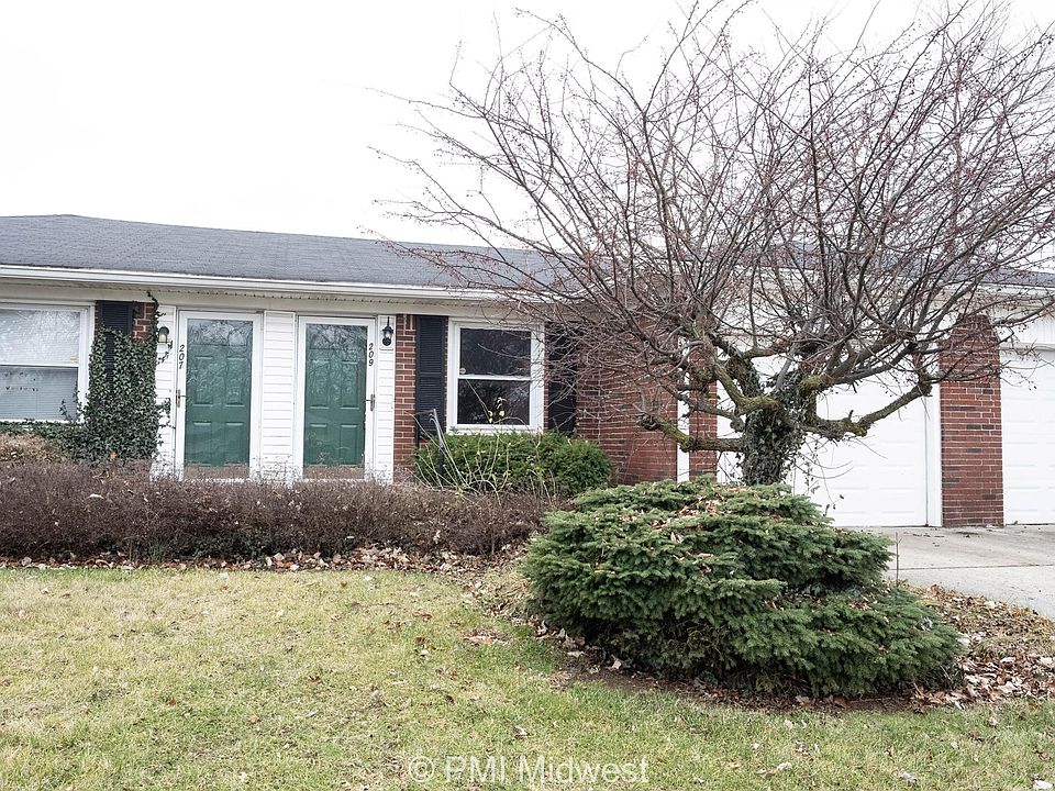 209 W Green Meadows Dr, Greenfield, IN 46140 Zillow