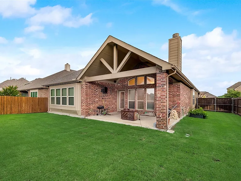1213 Wedgewood Dr — Photo 18