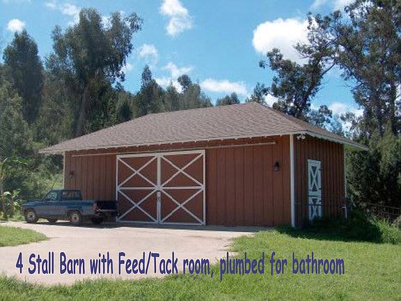 Large barn with dutch doors in all 4 stalls. 2 Pastures 