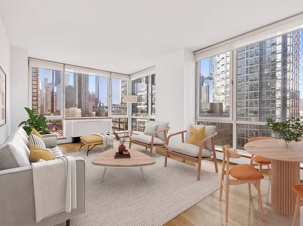 635 W 42nd St APT 7G, New York, NY 10036