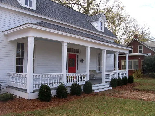 217 Hudson St, Winnsboro, SC 29180