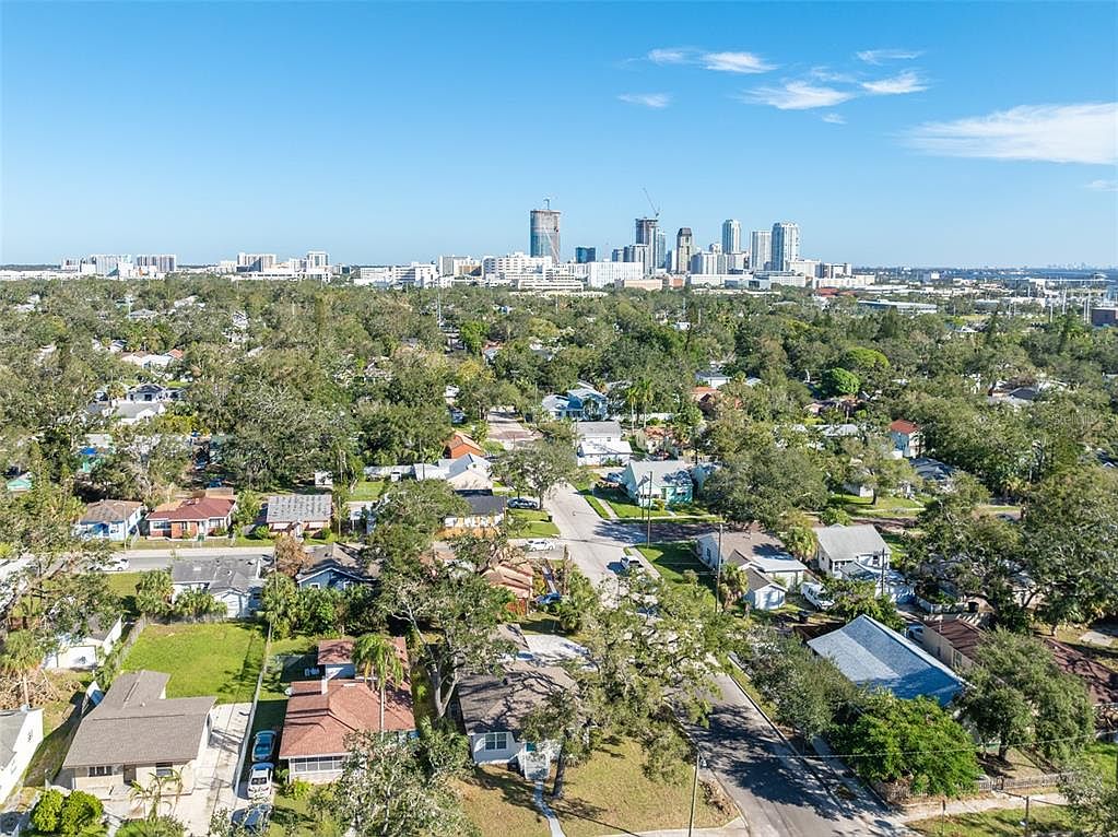 701 17th Ave S, Saint Petersburg, FL 33701 | MLS #TB8311750 | Zillow