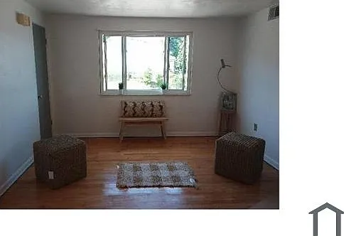 110 Quincy Ave #3 — Photo 2
