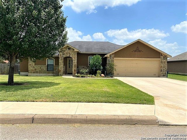 1st image of 1927 Vista View Dr