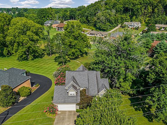 3rd image of 1501 N Plantation Dr