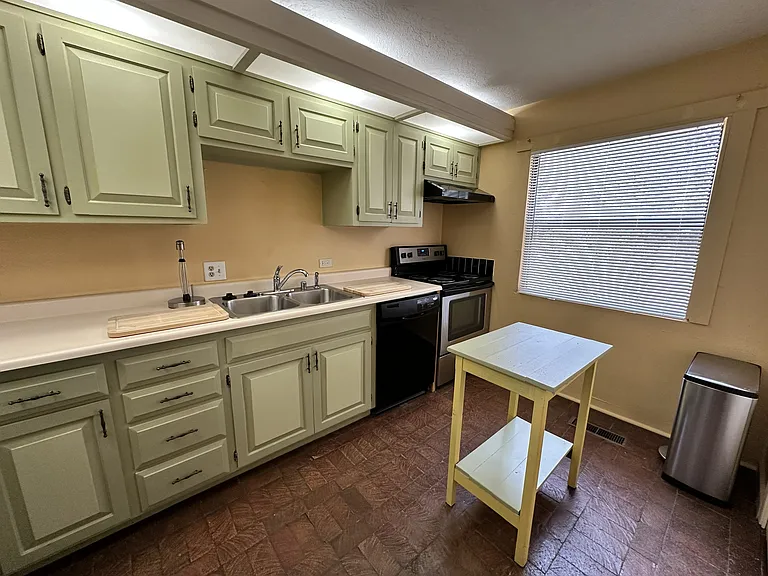 292 Calle Loma Norte — Photo 4