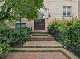 830 Forest Ave Unit B, Evanston, IL 60202