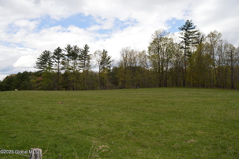 3rd image of 14 Jubilee Acres