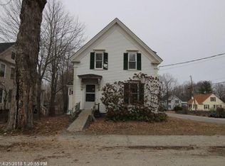 35 Central St, Gardiner, ME 04345