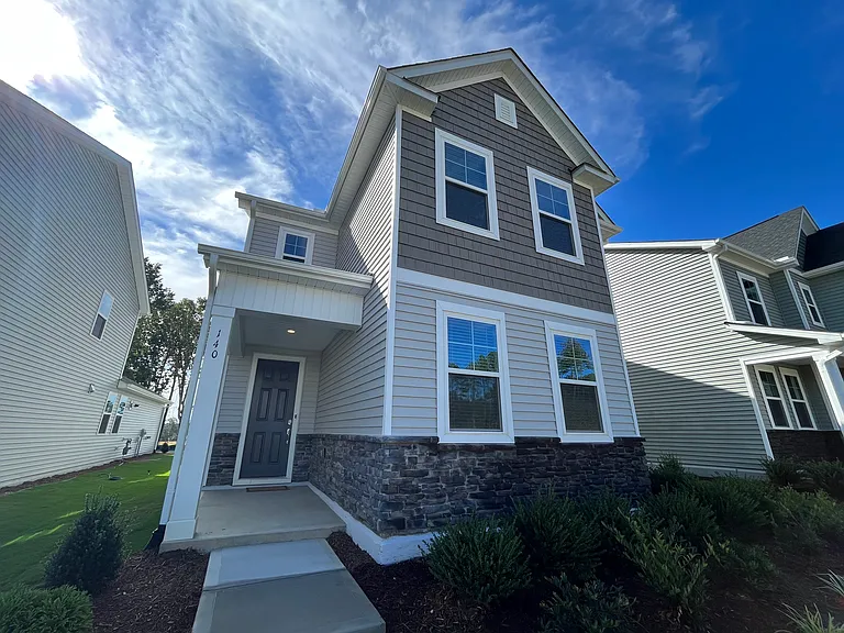 140 Edge Of Auburn Blvd — Photo 16