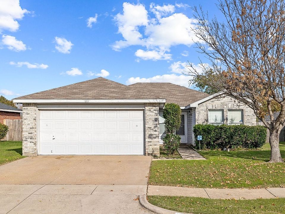 1st image of 1009 Mazourka Dr