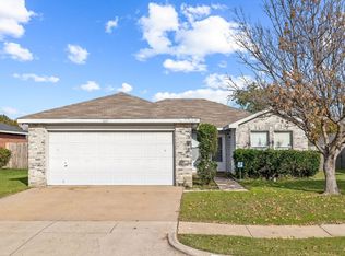 1009 Mazourka Dr, Arlington, TX 76001