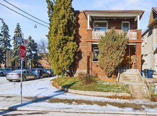 18 Leeds St, Toronto, ON M6G 1N7