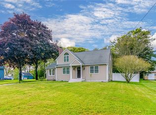 9 Azalea Dr, Westerly, RI 02891