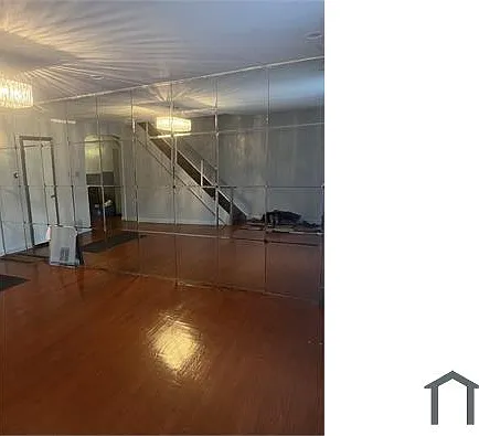 6243 Marsden St — Photo 2