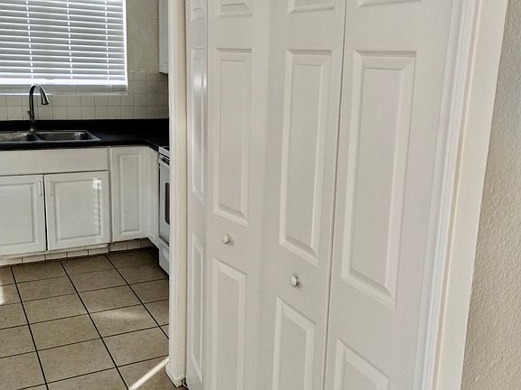 4th image of 4940 Nevada Ave APT B