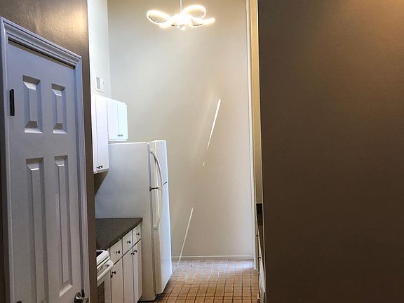 3rd image of 2407 Packard St APT 44