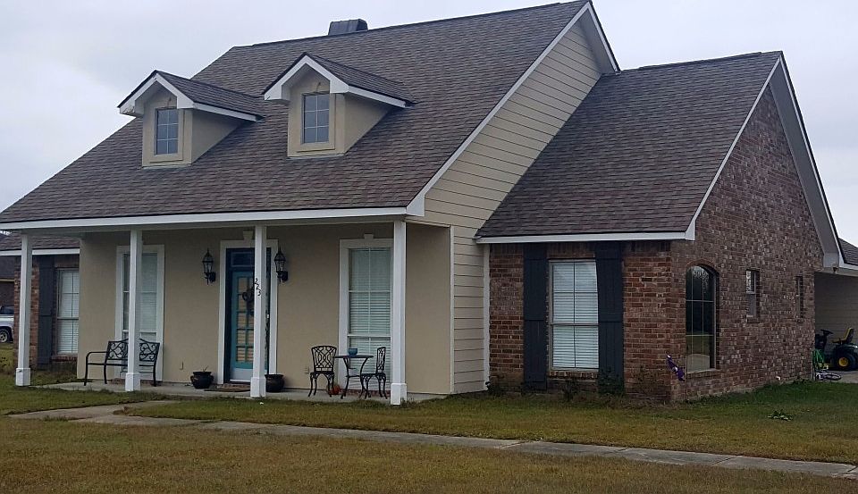 2nd image of 223 Ideal St