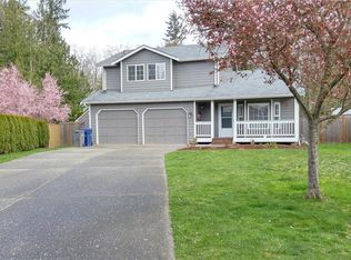 26517 Fox Hill Dr N, Stanwood, WA 98292