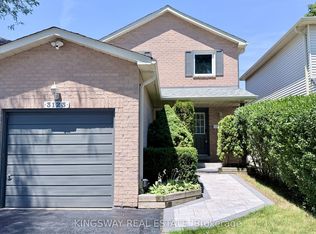 3123 Bartholomew Cres, Mississauga, ON L5N3K9