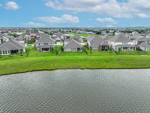5th image of 77 Indian Wells Dr