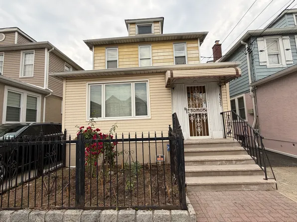 4525 Monticello Ave Floor 2, Bronx, NY 10466