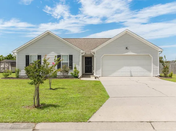 7117 Woodhall Dr, Wilmington, NC 28411