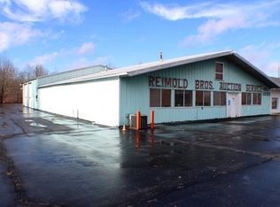 3701 N Hermitage Rd, Transfer, PA 16154