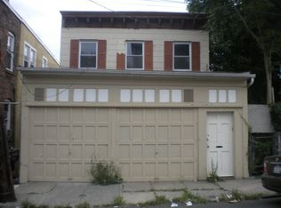 2 Ritters Ln, Yonkers, NY 10703