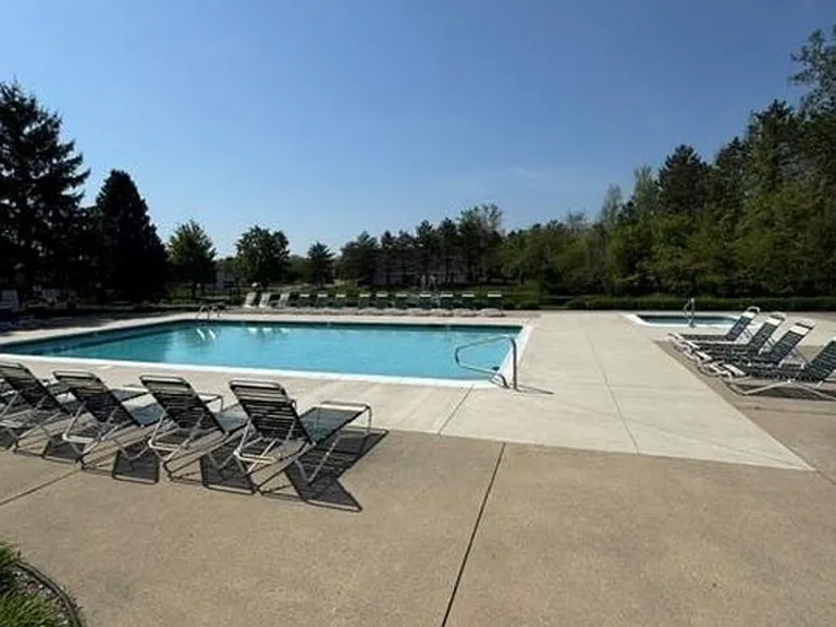 56040 Chesapeake Cir — Photo 18