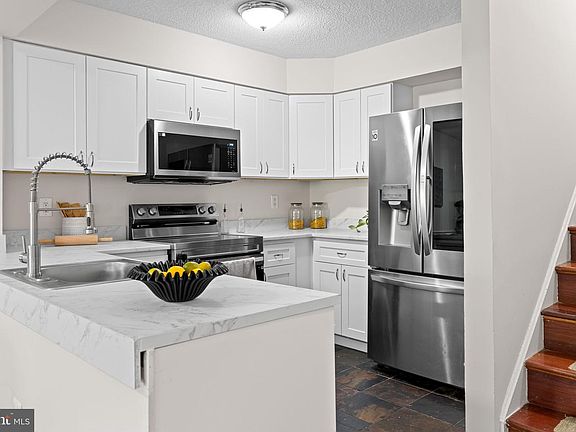 5th image of 18284 Windsor Hill Dr #407A