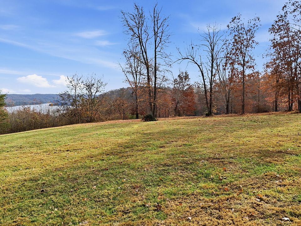 1st image of 145 Quail Hollow Cv