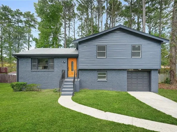 6675 Hidden Brook Trl, College Park, GA 30349